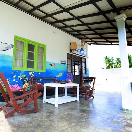 Bluefin Adventure And Deep Sea Fishing Hostel Hikkaduwa Ngoại thất bức ảnh